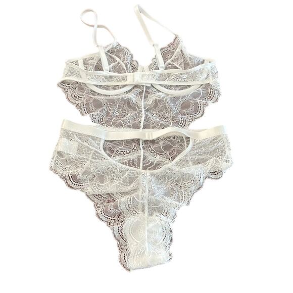 White Lace Teddy Lingerie Bodysuit Woman Size Small Snap Crotch Underwire Bra - Picture 6 of 11